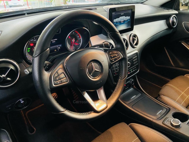 GLA 200 1.6 CGI ADVANCE 16V TURBO FLEX 4P AUTOMÁTICO - 2017 - CAPELA DE SANTANA
