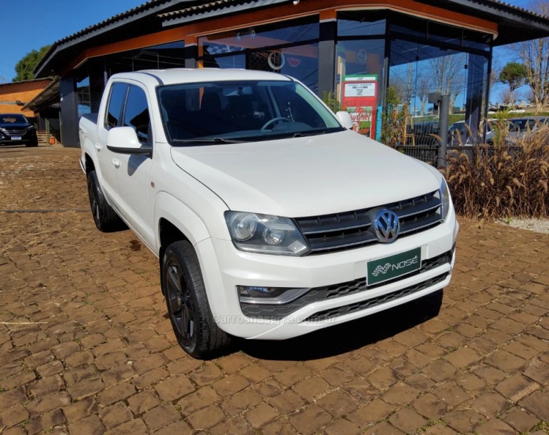 AMAROK 2.0 4X4 CS 16V TURBO INTERCOOLER DIESEL 2P MANUAL - 2017 - NãO-ME-TOQUE