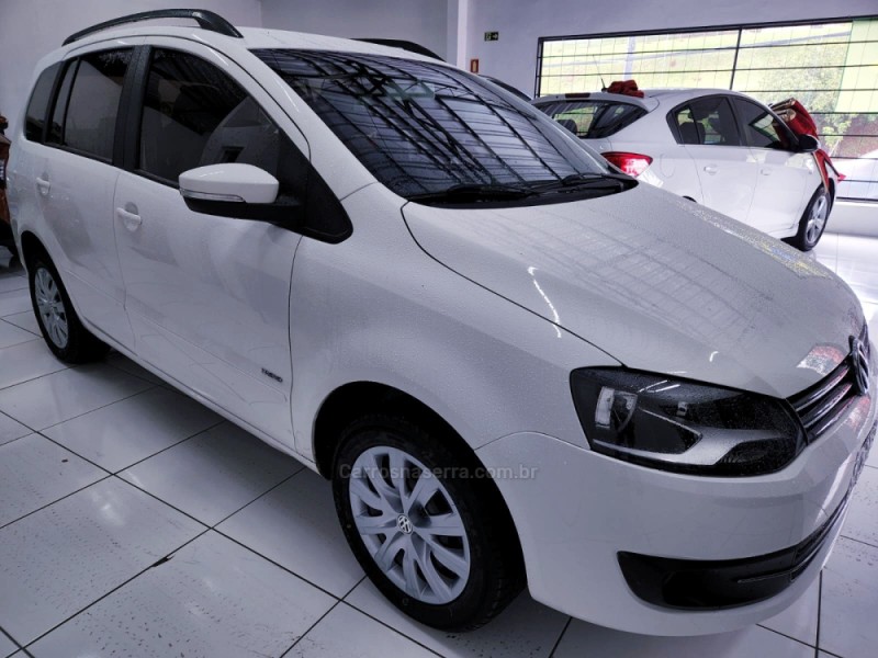 SPACEFOX 1.6 MI TREND 8V FLEX 4P MANUAL - 2013 - CAMPO BOM