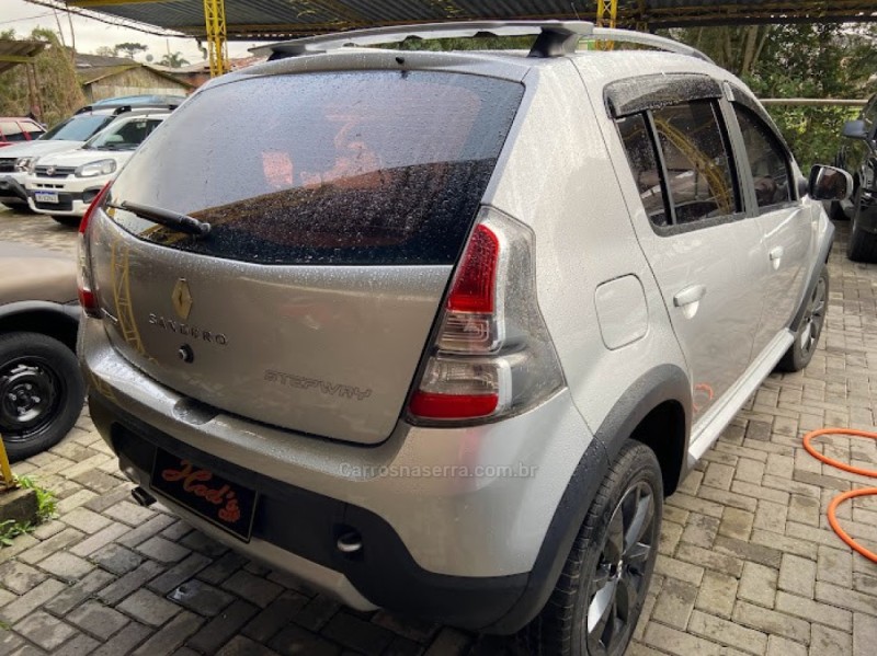 SANDERO 1.6 STEPWAY 16V FLEX 4P MANUAL - 2012 - CANELA