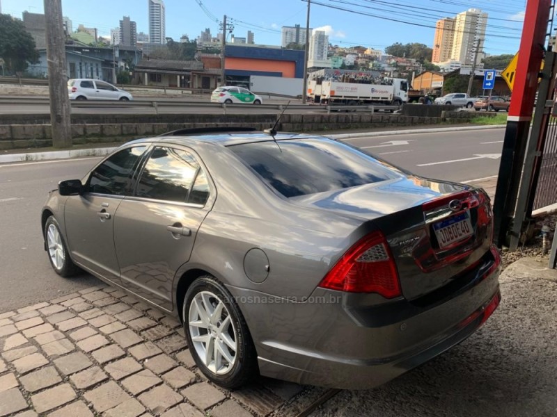 FUSION 2.5 SEL 16V GASOLINA 4P AUTOMÁTICO - 2011 - CAXIAS DO SUL