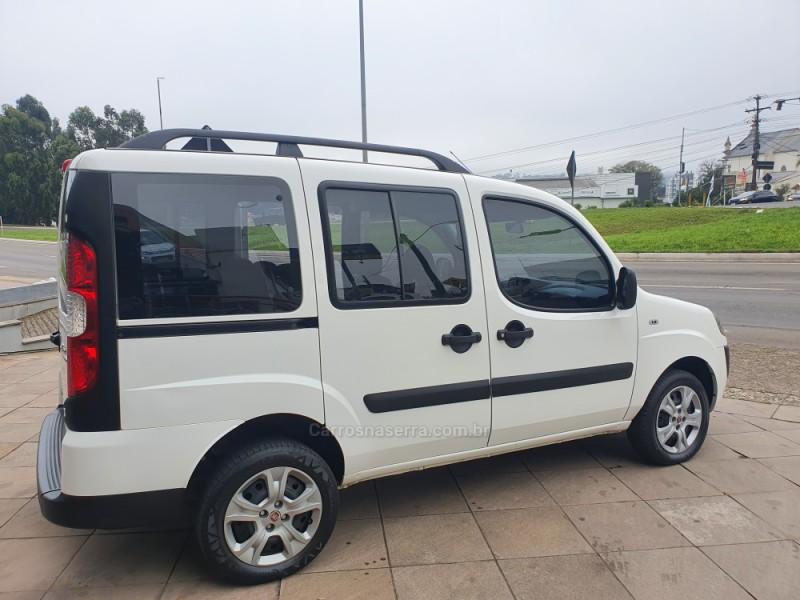 DOBLÓ 1.8 MPI ESSENCE 16V FLEX 7P MANUAL - 2019 - FARROUPILHA