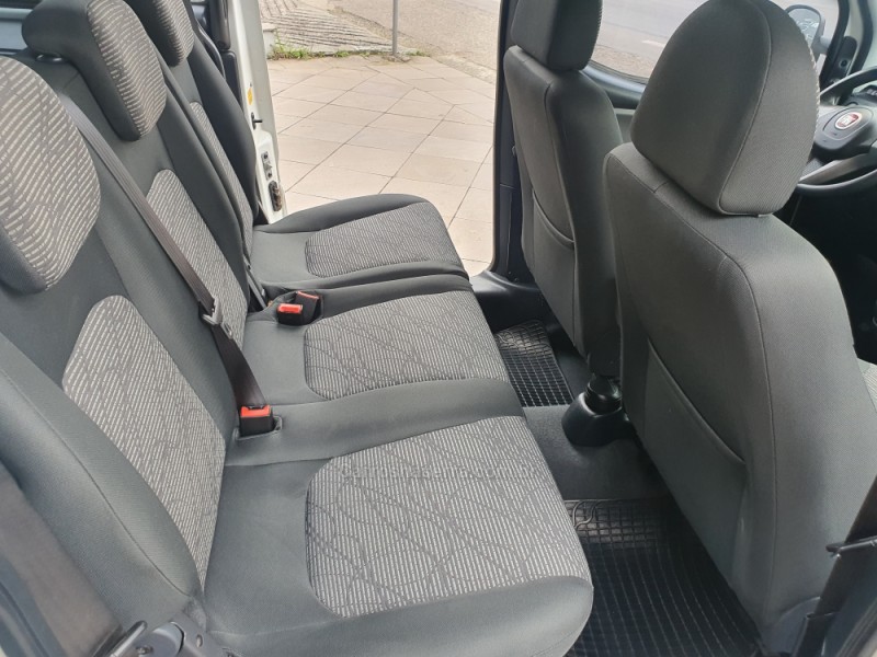 DOBLÓ 1.8 MPI ESSENCE 16V FLEX 7P MANUAL - 2019 - FARROUPILHA