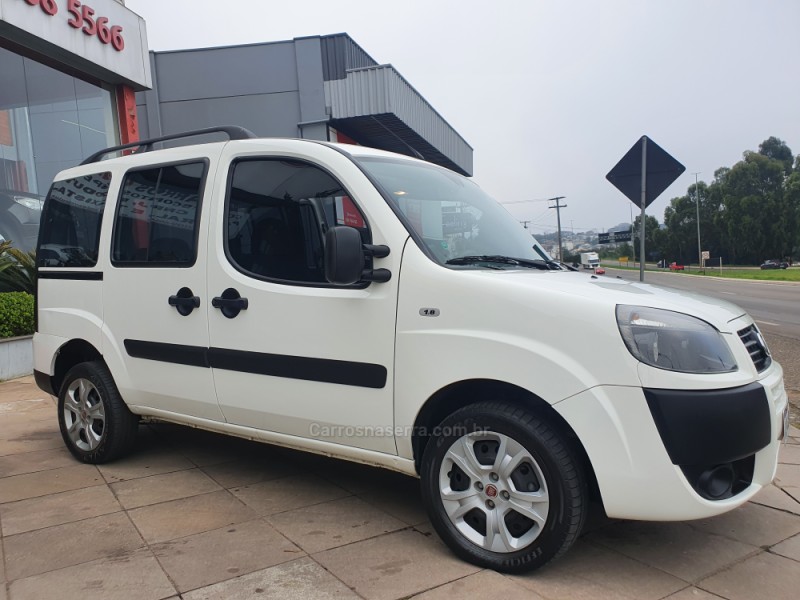 DOBLÓ 1.8 MPI ESSENCE 16V FLEX 7P MANUAL - 2019 - FARROUPILHA
