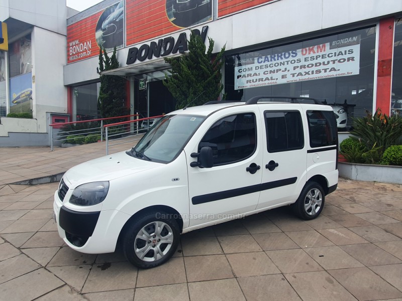 DOBLÓ 1.8 MPI ESSENCE 16V FLEX 7P MANUAL - 2019 - FARROUPILHA