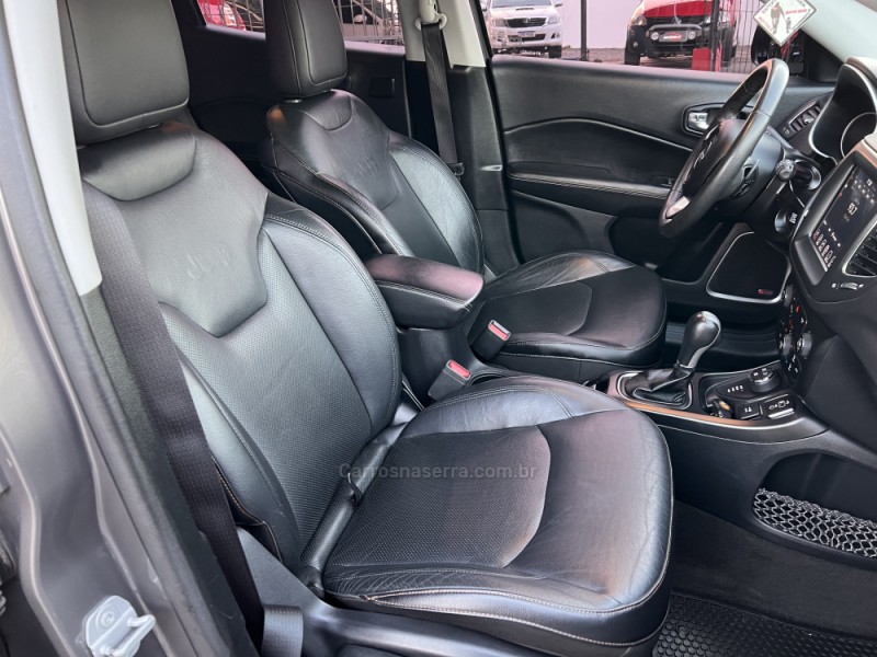 COMPASS 2.0 16V DIESEL LONGITUDE 4X4 AUTOMÁTICO - 2018 - TAQUARA