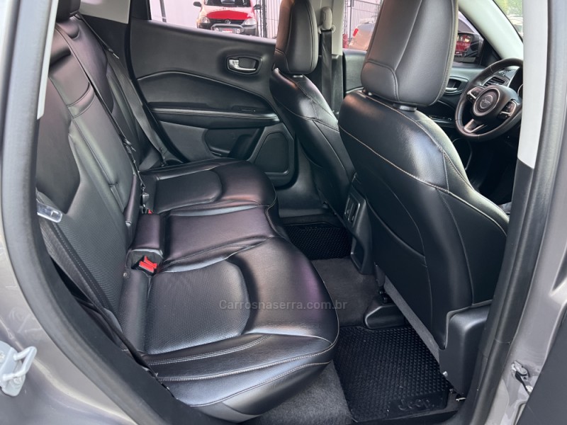 COMPASS 2.0 16V DIESEL LONGITUDE 4X4 AUTOMÁTICO - 2018 - TAQUARA