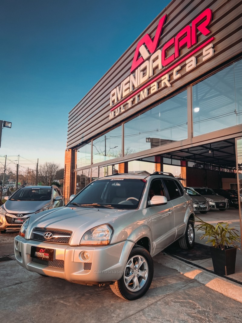 tucson 2.0 mpfi gls 16v 143cv 2wd flex 4p automatico 2015 canela