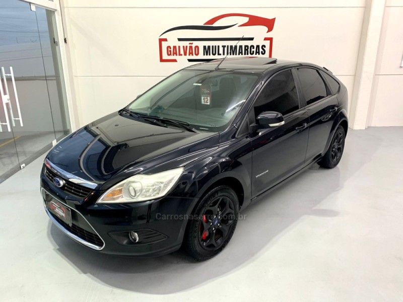 focus 2.0 titanium hatch 16v flex 4p manual 2012 caxias do sul