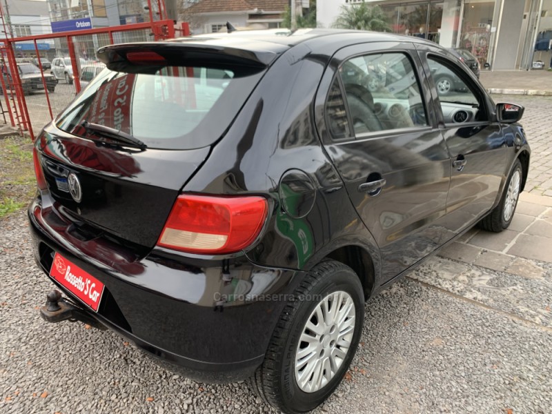 GOL 1.0 MI 8V FLEX 4P MANUAL G.V - 2012 - FARROUPILHA
