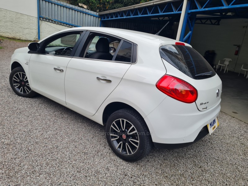 BRAVO 1.8 ESSENCE 16V FLEX 4P AUTOMATIZADO - 2013 - BENTO GONçALVES