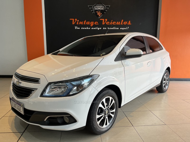 ONIX 1.4 MPFI LTZ 8V FLEX 4P MANUAL - 2013 - CAXIAS DO SUL