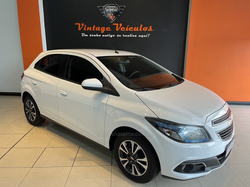 ONIX 1.4 MPFI LTZ 8V FLEX 4P MANUAL - 2013 - CAXIAS DO SUL
