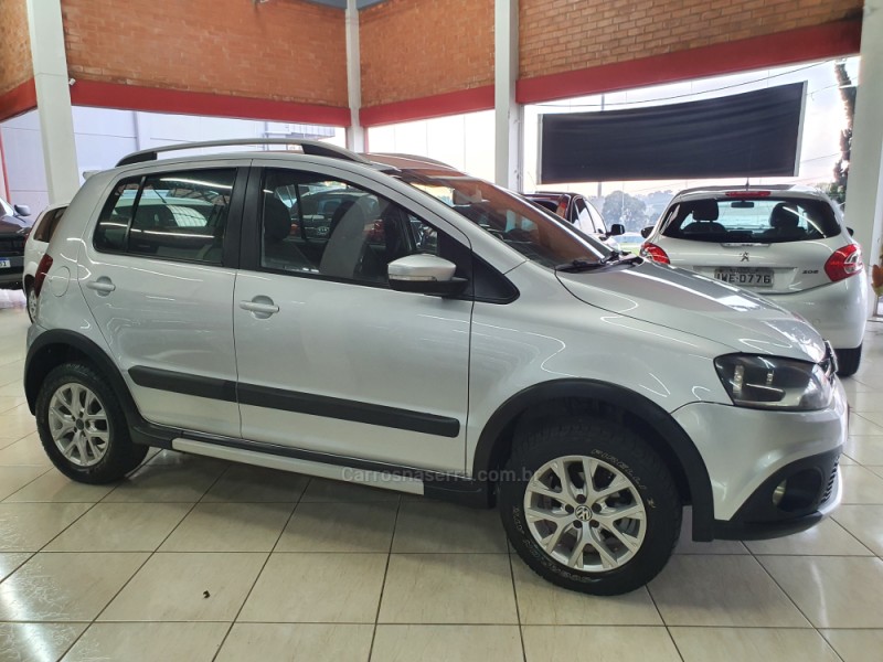CROSSFOX 1.6 MI FLEX 8V 4P MANUAL - 2013 - FARROUPILHA