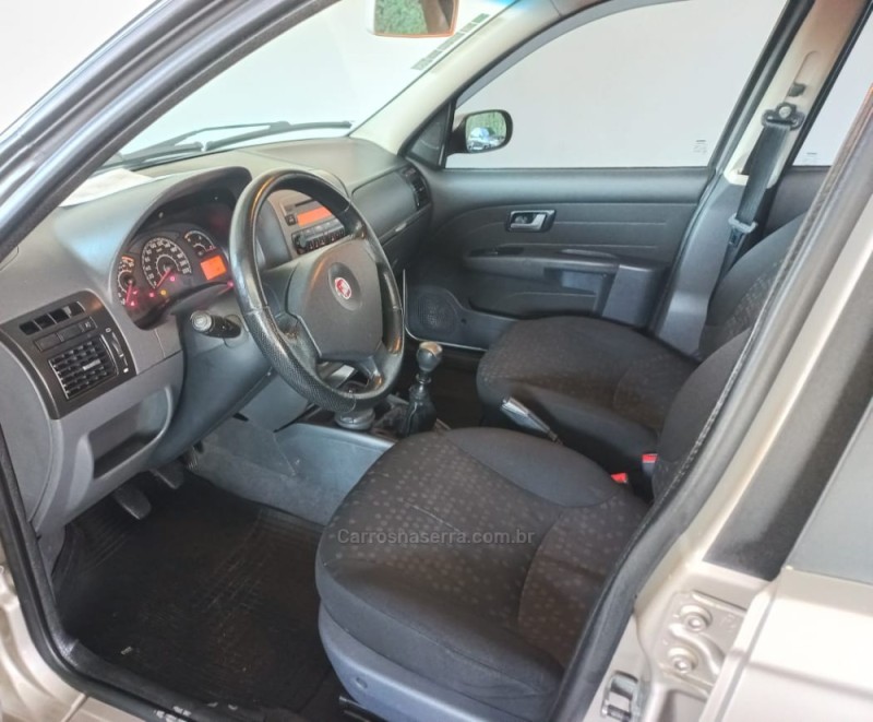 PALIO 1.4 MPI ATTRACTIVE WEEKEND 8V FLEX 4P MANUAL - 2011 - CAXIAS DO SUL