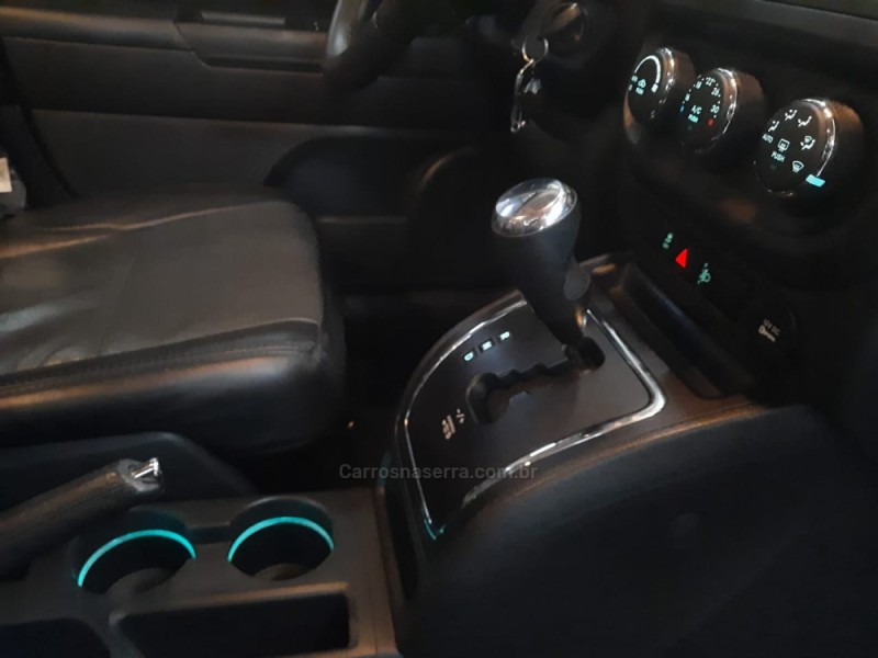 COMPASS 2.0 16V FLEX SPORT AUTOMÁTICO - 2014 - CAXIAS DO SUL