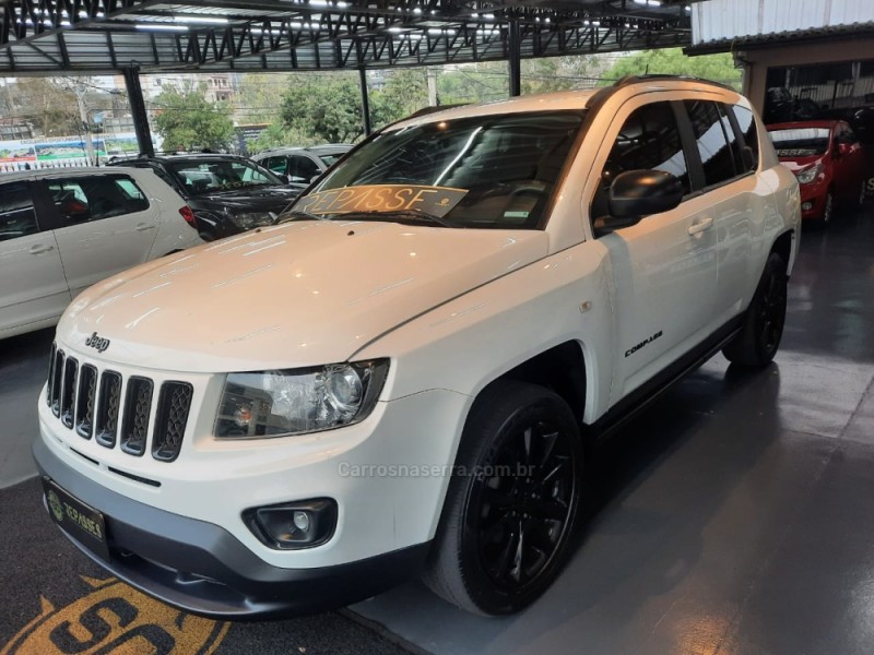 COMPASS 2.0 16V FLEX SPORT AUTOMÁTICO - 2014 - CAXIAS DO SUL