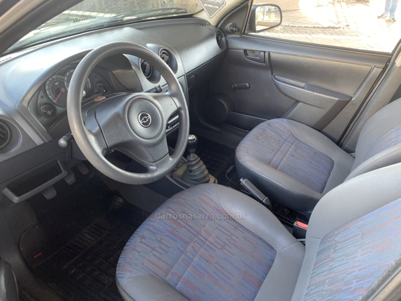 CELTA 1.0 MPFI 8V GASOLINA 4P MANUAL - 2010 - SãO SEBASTIãO DO CAí