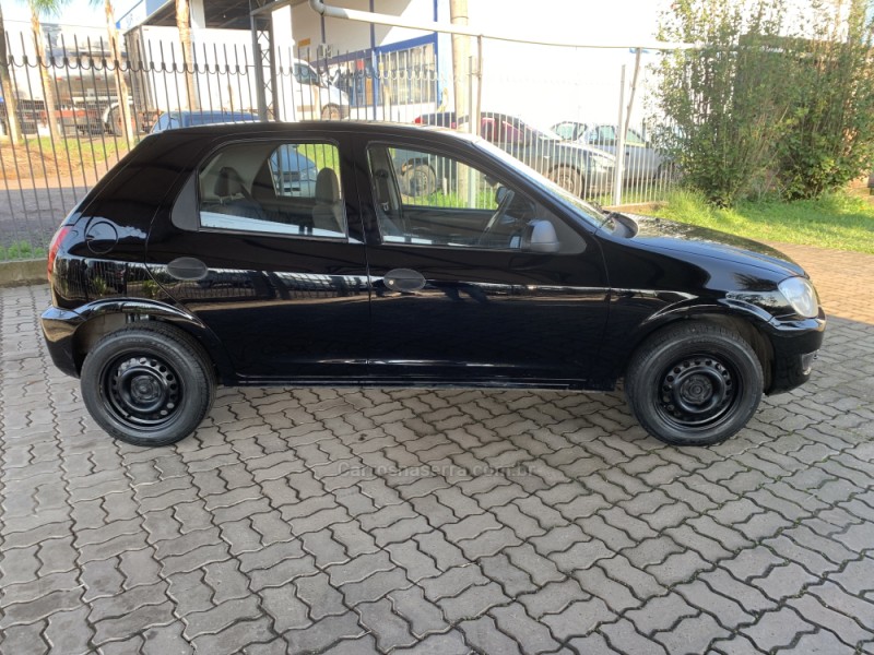 CELTA 1.0 MPFI 8V GASOLINA 4P MANUAL - 2010 - SãO SEBASTIãO DO CAí