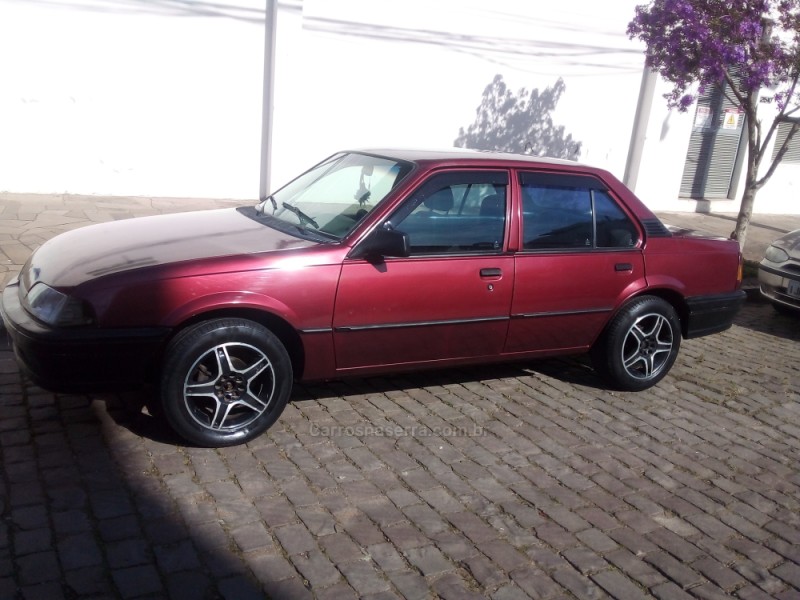 MONZA 2.0 EFI GL 8V GASOLINA 4P MANUAL