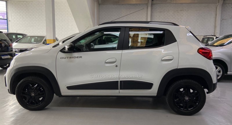 KWID 1.0 12V OUTSIDER FLEX 4P MANUAL - 2020 - NOVO HAMBURGO