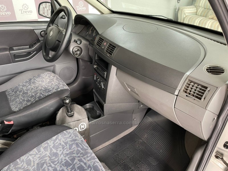 MERIVA 1.8 MPFI 8V GASOLINA 4P MANUAL - 2004 - TAQUARA