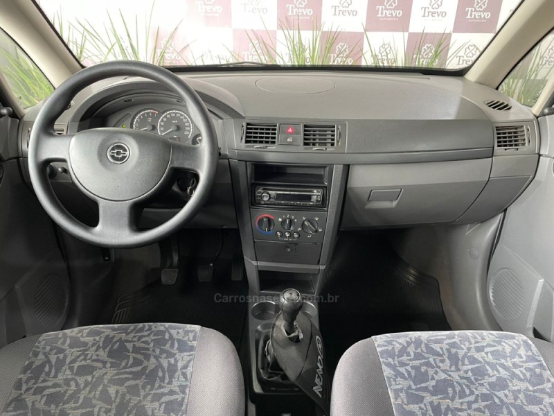 MERIVA 1.8 MPFI 8V GASOLINA 4P MANUAL - 2004 - TAQUARA