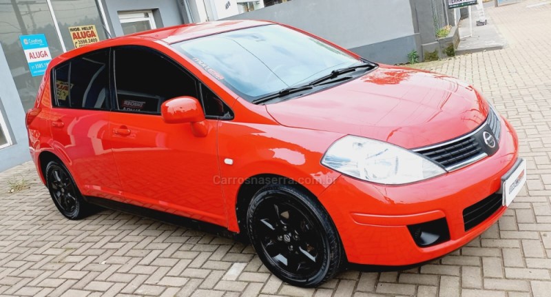 TIIDA 1.8 SL 16V FLEX 4P MANUAL