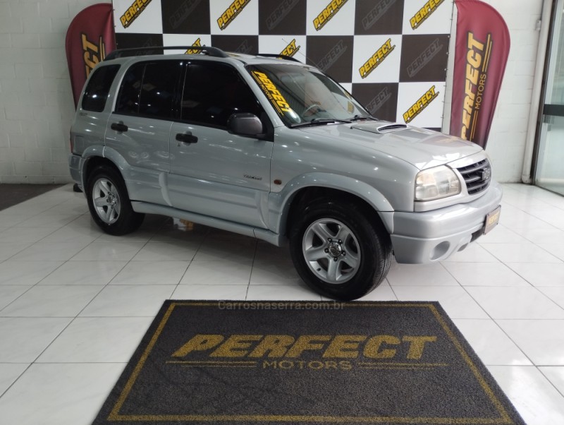 TRACKER 2.0 4X4 8V TURBO INTERCOOLER DIESEL 4P MANUAL - 2001 - PORTãO