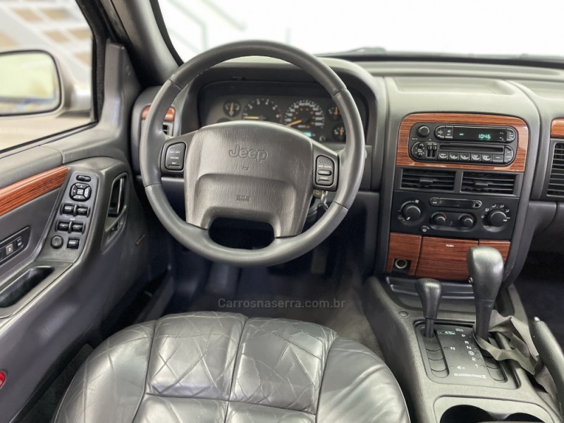 GRAND CHEROKEE 4.7 LIMITED 4X4 V8 16V GASOLINA 4P AUTOMÁTICO - 1999 - BENTO GONçALVES