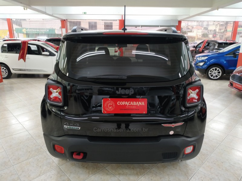 RENEGADE 2.0 16V TURBO DIESEL TRAILHAWK 4P 4X4 AUTOMÁTICO - 2016 - CAXIAS DO SUL