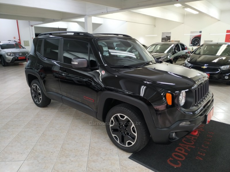 RENEGADE 2.0 16V TURBO DIESEL TRAILHAWK 4P 4X4 AUTOMÁTICO - 2016 - CAXIAS DO SUL