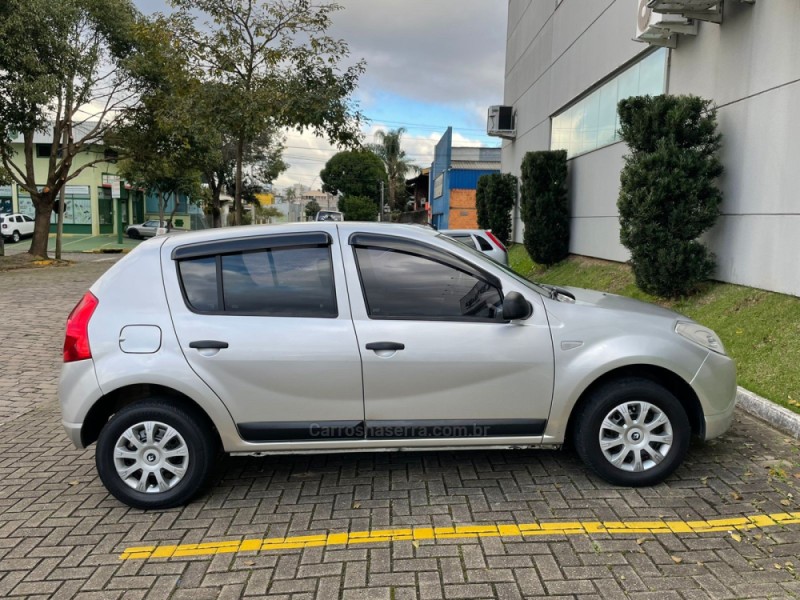 SANDERO 1.0 EXPRESSION 16V FLEX 4P MANUAL - 2010 - CAXIAS DO SUL