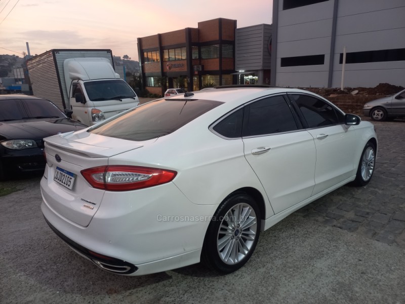 FUSION 2.0 TITANIUM GTDI ECOBOOST FWD GASOLINA 4P AUTOMÁTICO - 2013 - FARROUPILHA