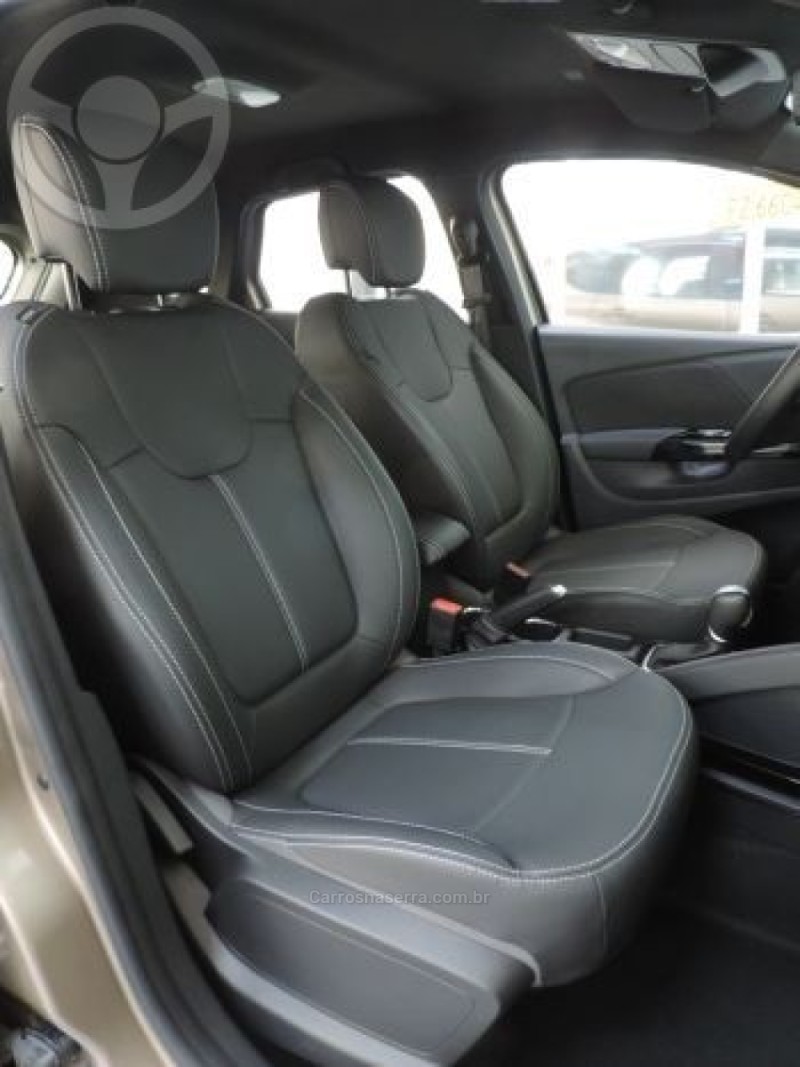 CAPTUR 1.6 16V FLEX INTENSE AUTOMÁTICO - 2022 - PORTO ALEGRE