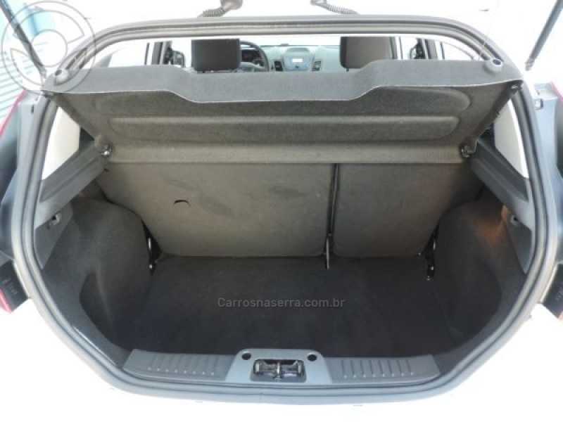 FIESTA 1.6 SE HATCH 16V FLEX 4P MANUAL - 2017 - PORTO ALEGRE