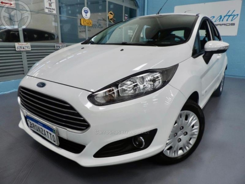 fiesta 1.6 se hatch 16v flex 4p manual 2017 porto alegre