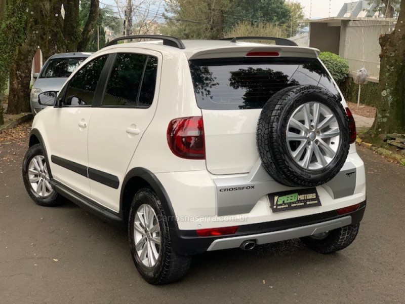 CROSSFOX 1.6 MI FLEX 8V 4P MANUAL - 2014 - CAMPO BOM