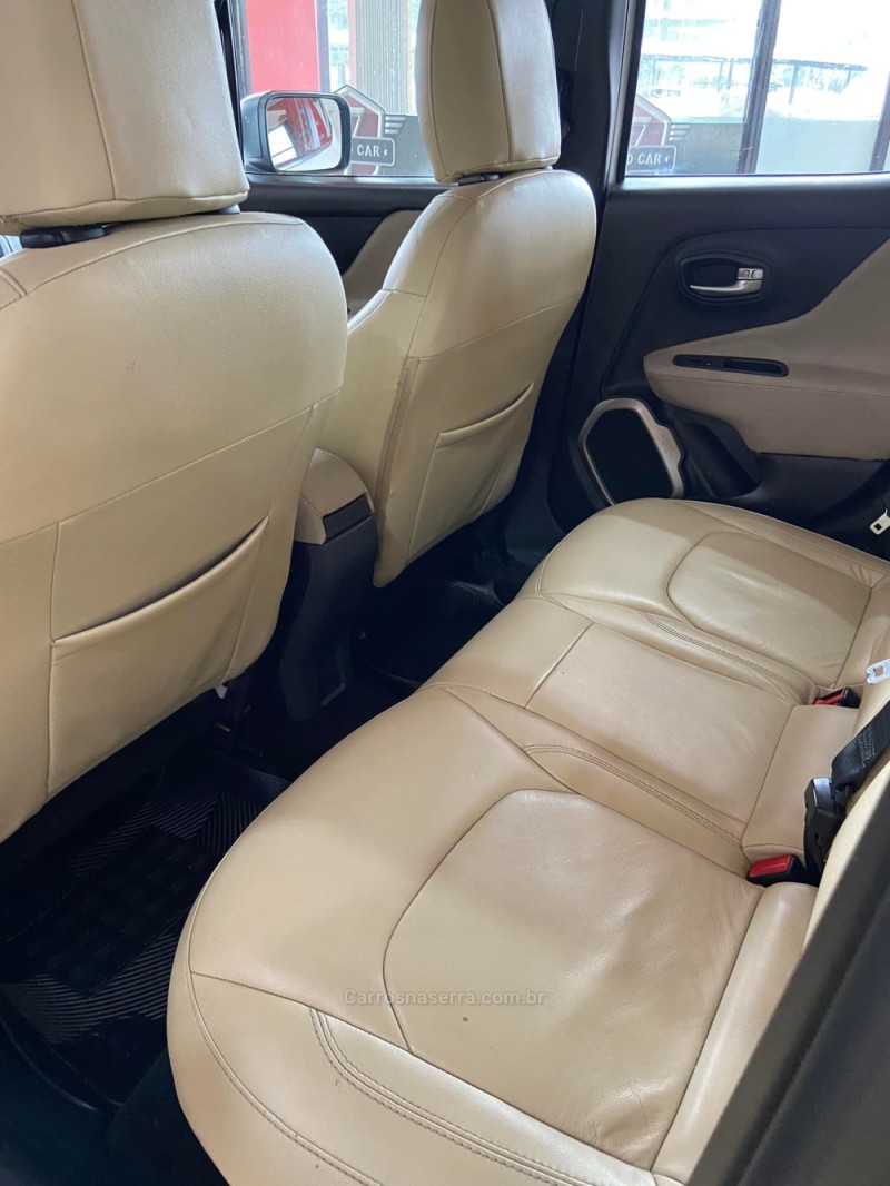 RENEGADE 2.0 16V TURBO DIESEL SPORT 4P 4X4 AUTOMÁTICO - 2016 - IGREJINHA