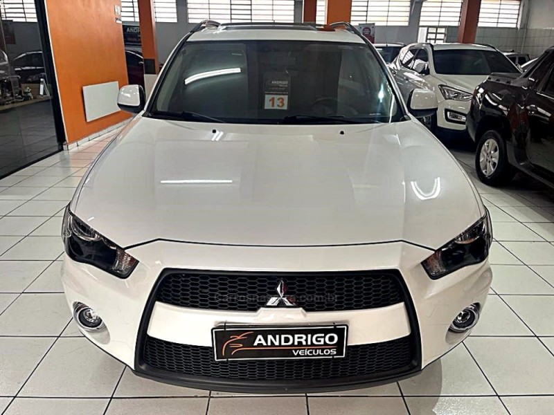 OUTLANDER 2.0 16V GASOLINA 4P AUTOMÁTICO - 2013 - CAXIAS DO SUL