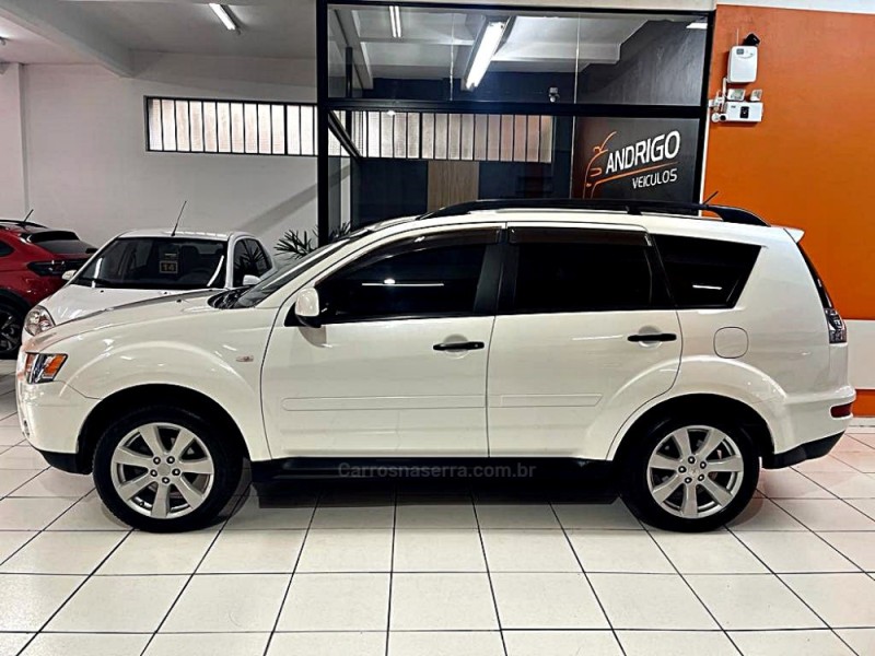 OUTLANDER 2.0 16V GASOLINA 4P AUTOMÁTICO - 2013 - CAXIAS DO SUL