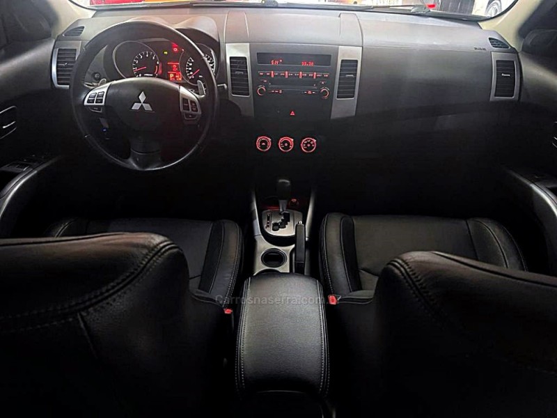 OUTLANDER 2.0 16V GASOLINA 4P AUTOMÁTICO - 2013 - CAXIAS DO SUL