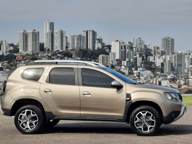 DUSTER 1.6 ICONIC 16V FLEX 4P AUTOMÁTICO - 2022 - CAXIAS DO SUL