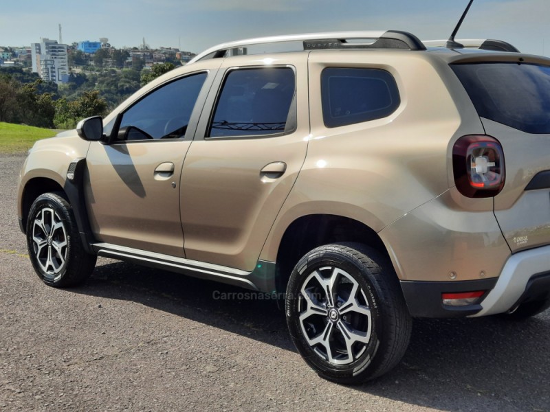 DUSTER 1.6 ICONIC 16V FLEX 4P AUTOMÁTICO - 2022 - CAXIAS DO SUL