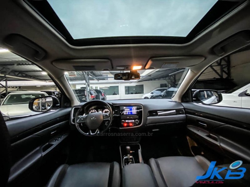 OUTLANDER 2.0 16V GASOLINA 4P AUTOMÁTICO - 2017 - NOVO HAMBURGO