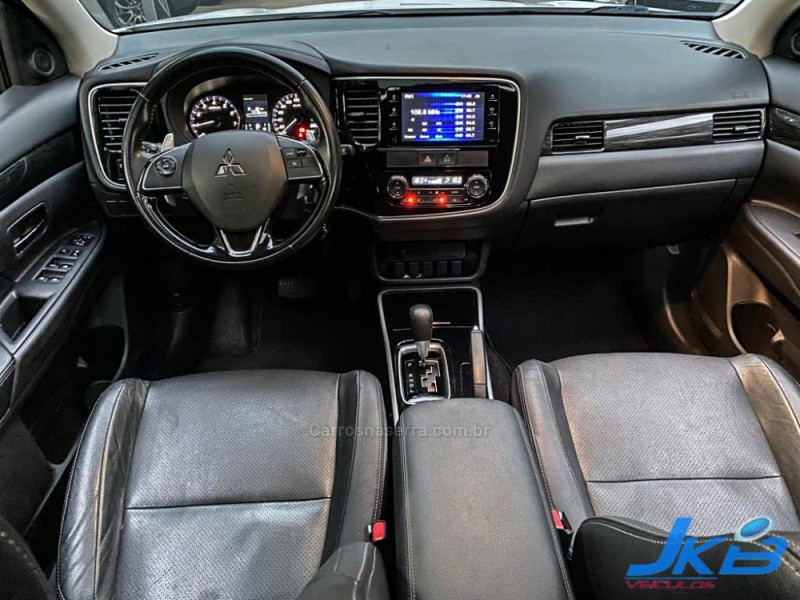 OUTLANDER 2.0 16V GASOLINA 4P AUTOMÁTICO - 2017 - NOVO HAMBURGO