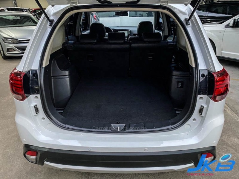 OUTLANDER 2.0 16V GASOLINA 4P AUTOMÁTICO - 2017 - NOVO HAMBURGO