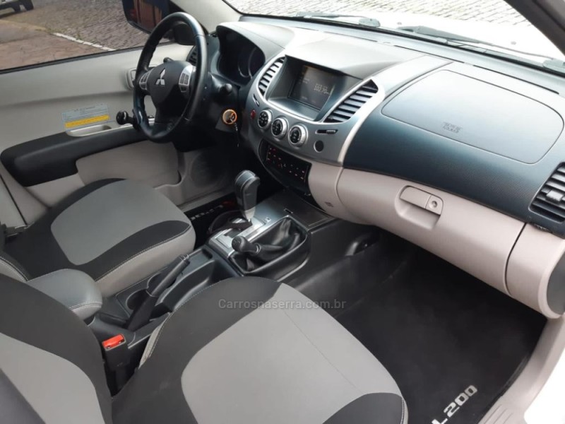 L200 SAVANA 3.2 4X4 16V TURBO INTERCOOLER DIESEL 4P AUTOMÁTICO - 2017 - CAXIAS DO SUL