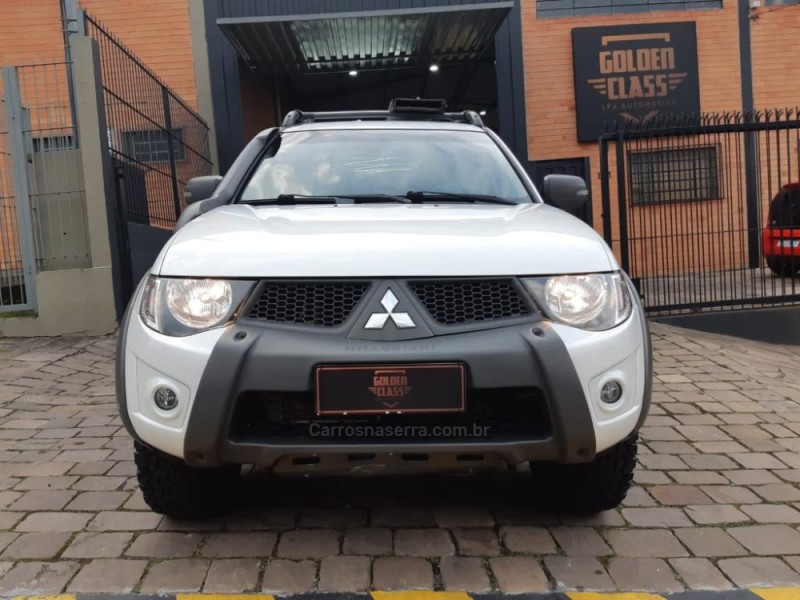 L200 SAVANA 3.2 4X4 16V TURBO INTERCOOLER DIESEL 4P AUTOMÁTICO - 2017 - CAXIAS DO SUL