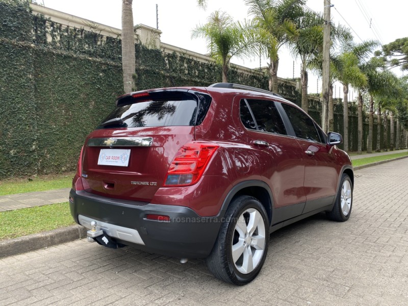 TRACKER 1.8 MPFI LTZ 4X2 16V FLEX 4P AUTOMÁTICO - 2014 - CAXIAS DO SUL
